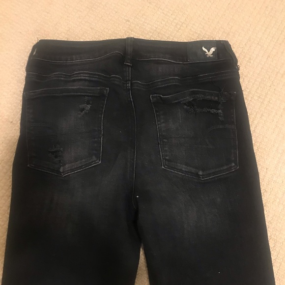 American Eagle Ripped Jeans - Picture 4 of 4